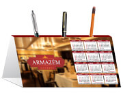 Calendário De Mesa Porta Canetas Horizontal Couchê 250G  Verniz Uv Total Frente  4X0