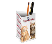 Calendários E Folhinhas 2025 Calendário De Mesa Porta Canetas Vertical Couchê 250G  Verniz Uv Total Frente  4X0