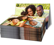 Impressão De Fotos  Couchê Fosco 210G Verniz Uv Total Retangular 150X210Mm 4X0